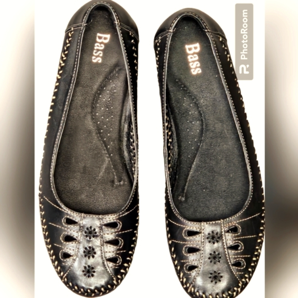 Bass Elena Womens Slip-on Leather Shoes, 9. Cutouts and Embroidery. - Picture 3 of 10